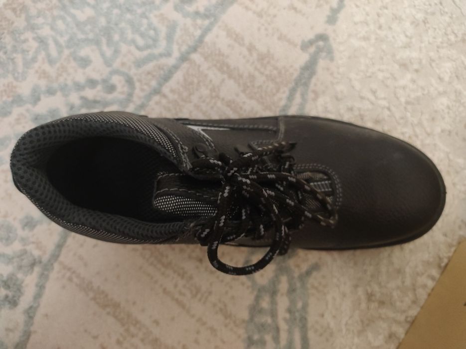 Спецобувь летняя 42 размер, новая