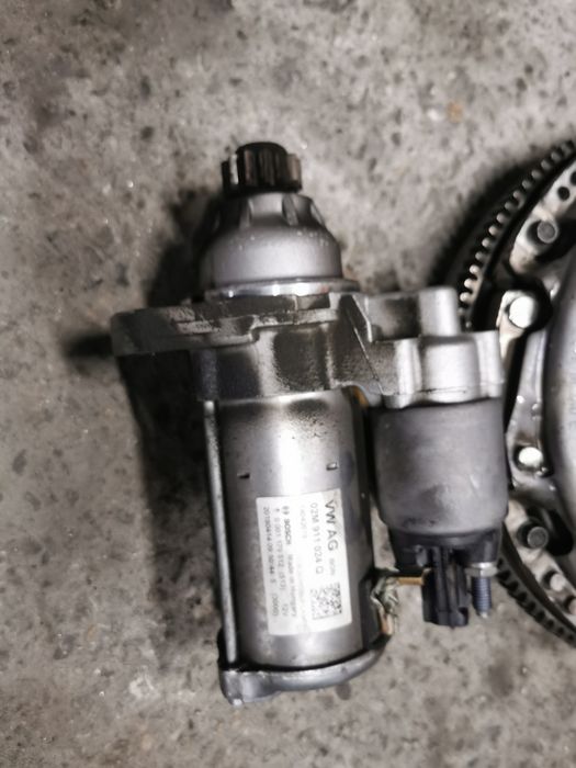 Electromotor 2.0 tsi DLB 245 cp cutie manuala vw golf 7 VII 2018 GTI