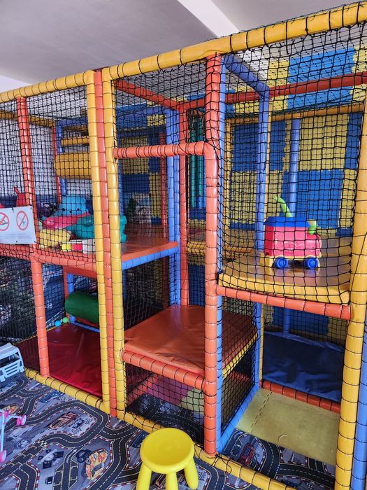 Детски кът,като нов !