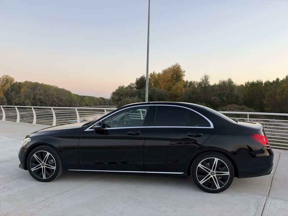 Mercedes C 200 automat 2021