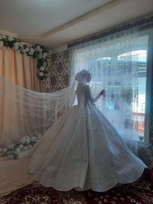 Свадебный платье здаётся в аренду