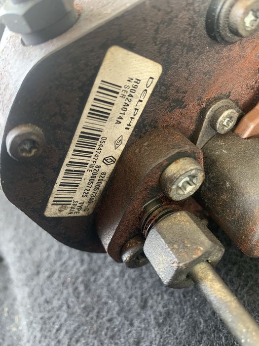 Pompa inalta presiune Duster 1.5 DCI 63KW 85CP K9K796  2010-2016