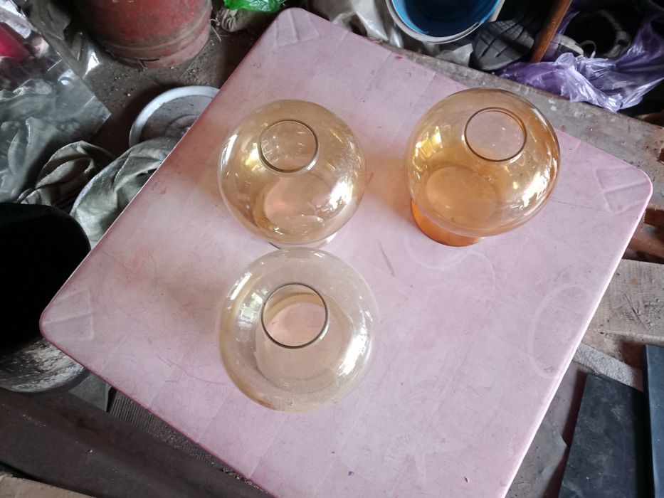 Продам плафоны на люстру