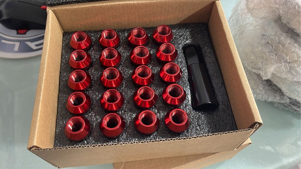 Piulite 12x1.5/12x1.25 Red