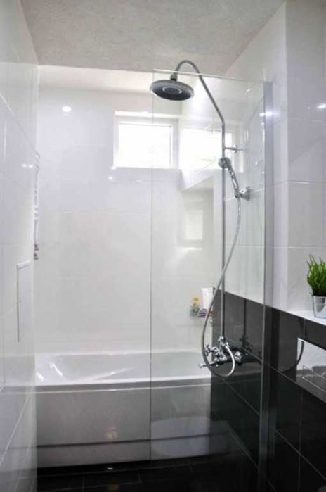 Дава се под наем Двустаен апартамент в София, Център - 55 кв.м за 736.95 € - Снимка #8