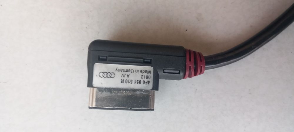 Кабел за Audi AMI ipod 4F0 051 510R
