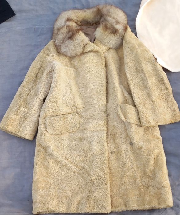 Cojoc din blană de miel