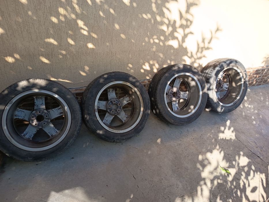 Jante aliaj  pe 17 Peugeot 407 și altele
