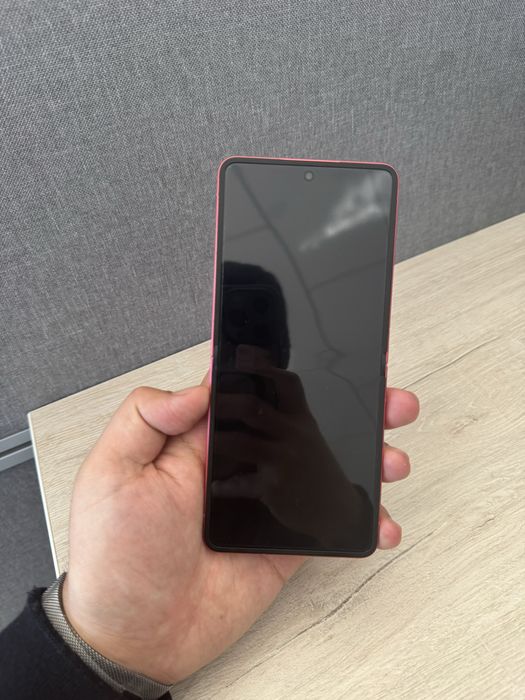 Galaxy Z Flip7 sotiladi