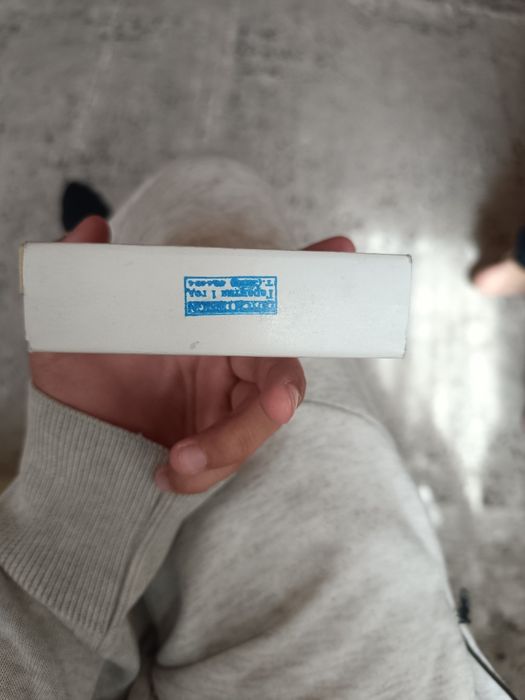 Часы детские красные