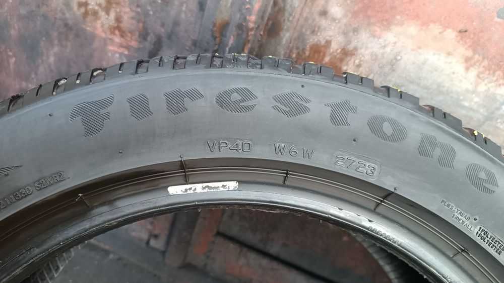 225/50/17 Firestone Дот 2723
