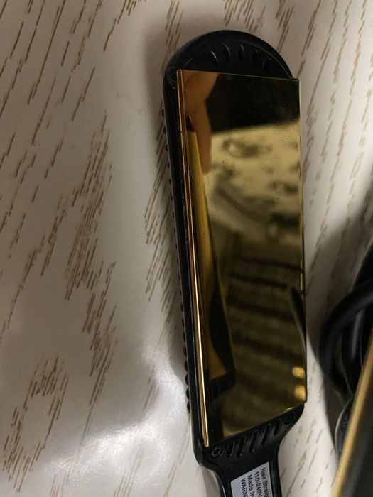 Продается утюжок для волос | Sotiladi