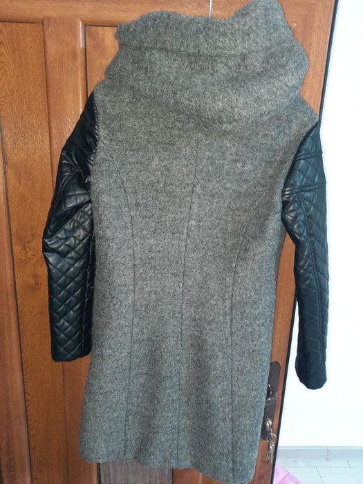 Vând palton de damă