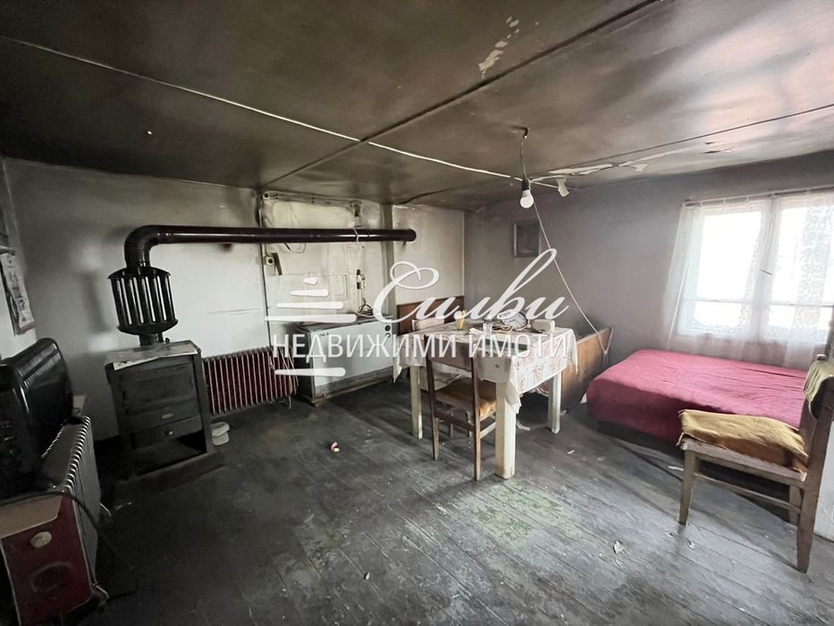 Продава се Двустаен апартамент в Шумен, Математическа гимназия - 85 кв.м за 450 €/кв.м - Снимка #1