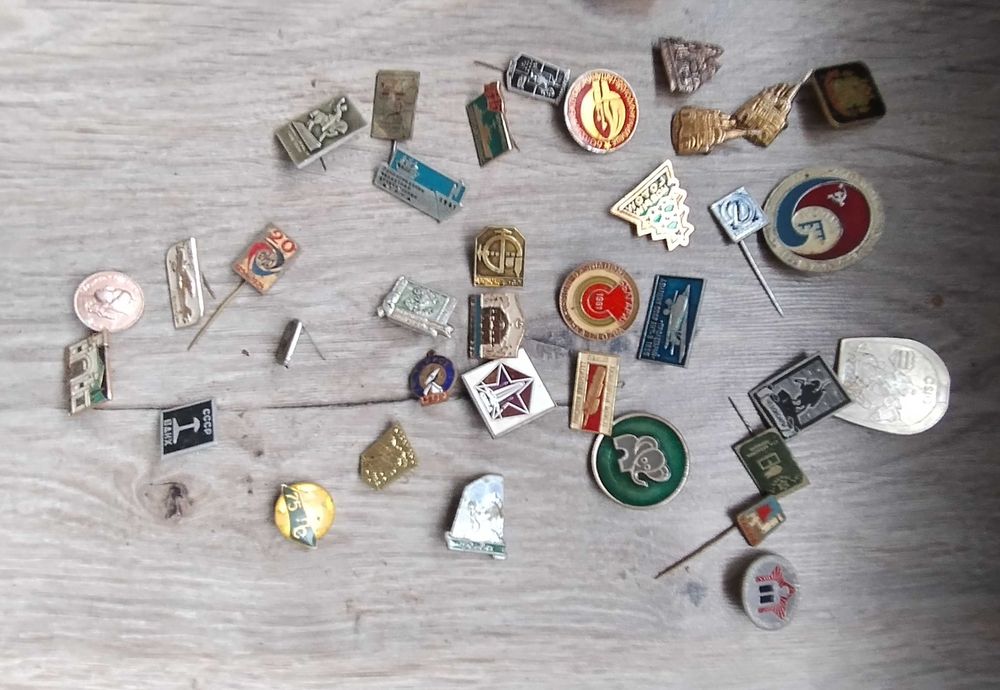 Колекция значки от соца