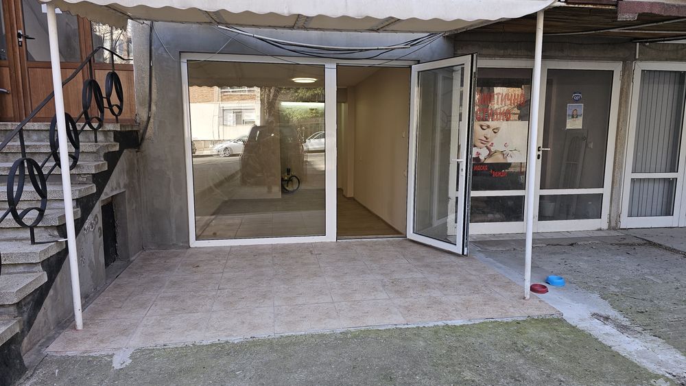 Давам помещение за офис в Несебър