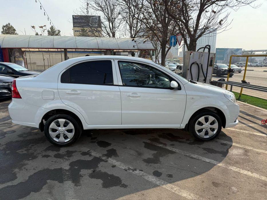 Нексия 3 2019 МТ нахт или аренда