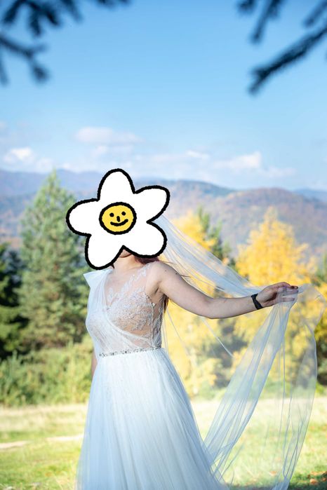 Vând rochie de mireasă