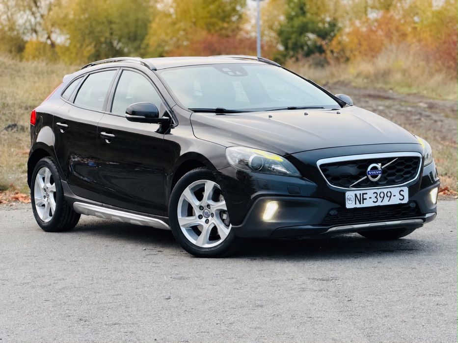 Volvo V40