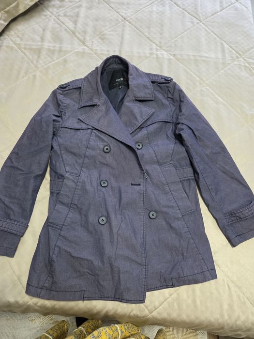 Плащи, бомбер  в хорошем состоянии