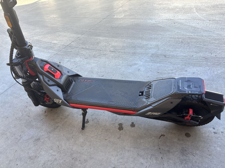Segway zt3 pro.