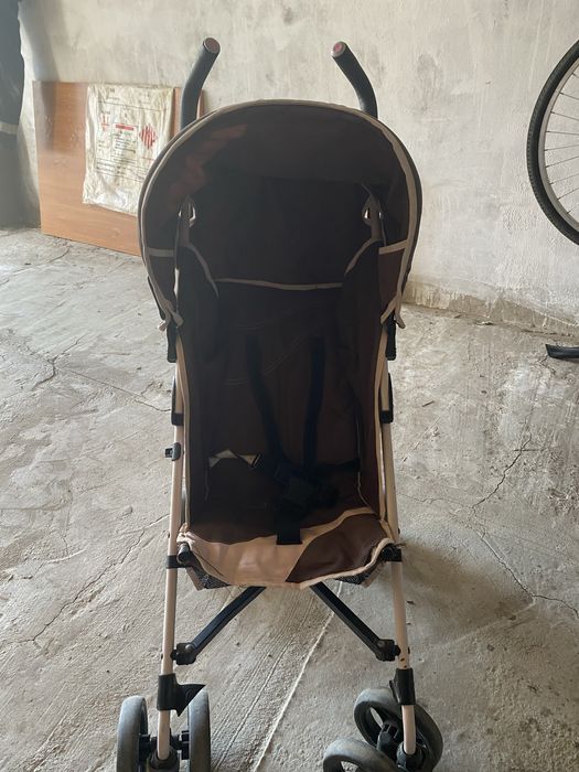 детская коляска в отличном состоянии