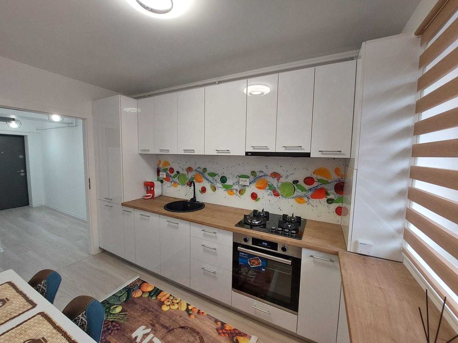 Inchiriez apartament 2 camere Class Park