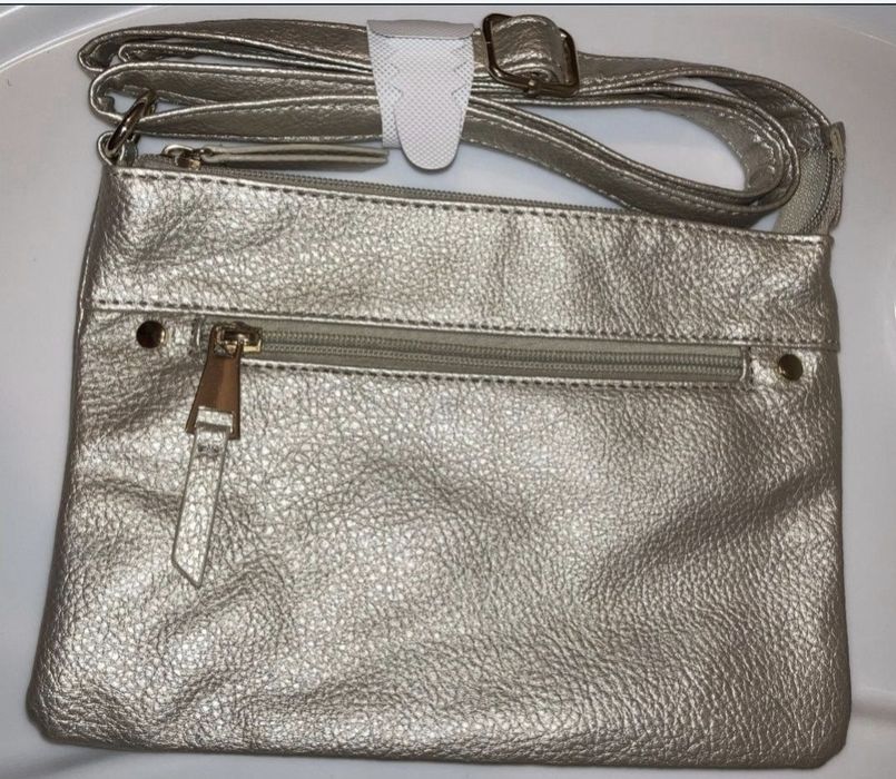 Geanta aurie/alba/ albastra Avon My Everyday Mini Cross