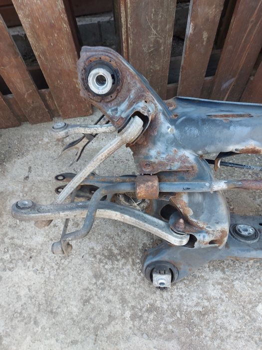 Заден мост Мерцедес Ц клас 204 / Mercedes C class w204