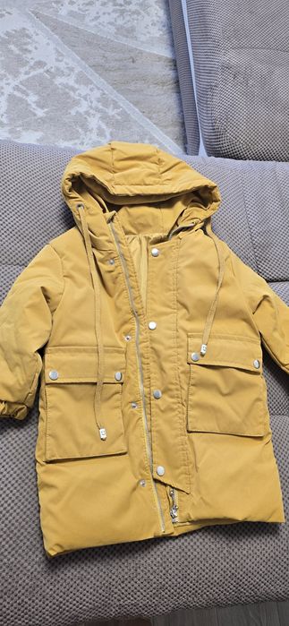 Продам весеннюю куртку