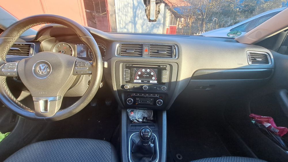 Wolswagen Jetta 1.2
