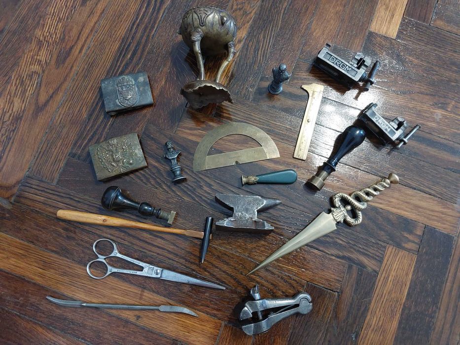 Scule si obiecte vechi decor interior Piese deosebite!