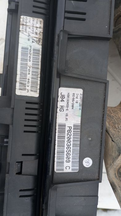 Ceasuri bord Renault scenic 2,grand scenic 2
