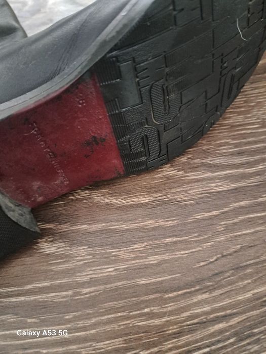 Ботуши Tommy hilfiger 36 номер