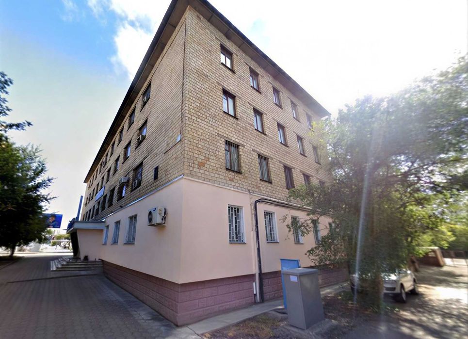 Продаётся административное здание в самом центре Караганды