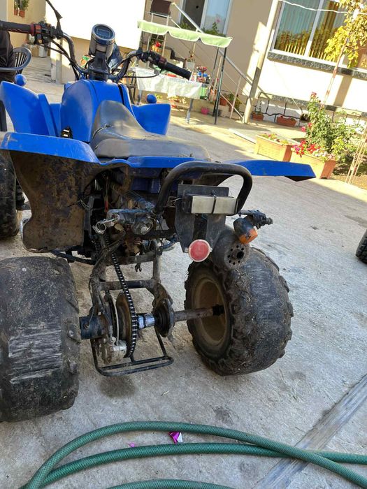 Prodava se atv 250cc