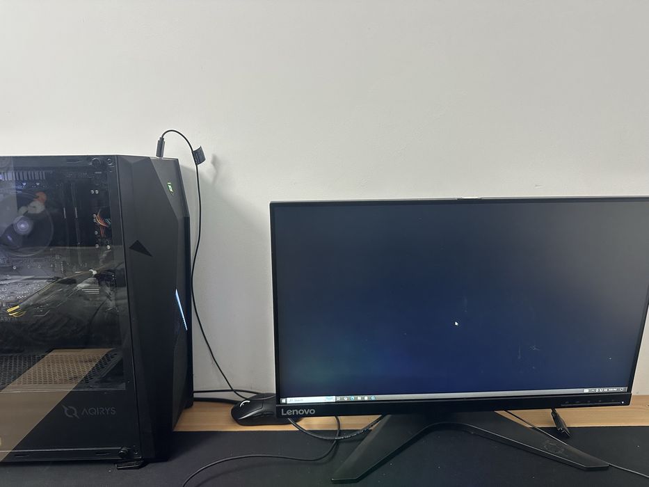 Sistem PC  Ryzen 5 2600X + GTX 1650 4GB + Monitor Lenovo 144 HZ