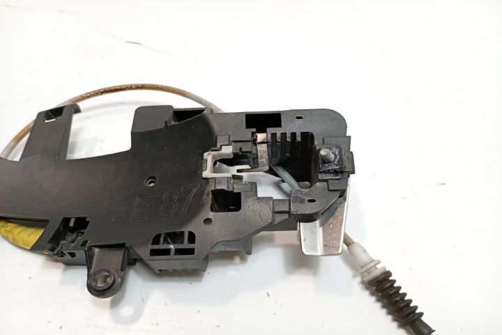 Suport maner usa  stanga fata BMW Seria 1 E81/E82/E87/E88 (facelift)