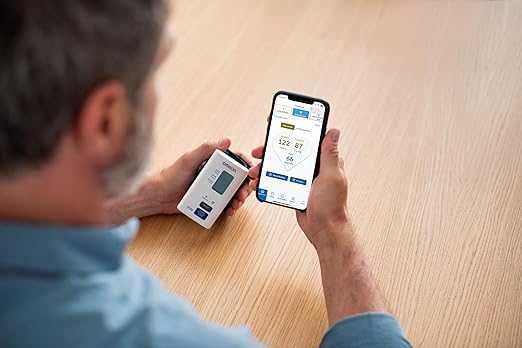 Автоматичен апарат за кръвно налягане на китка OMRON NightView