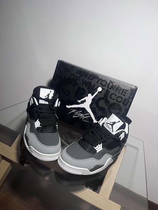 Vand Jordan 4 Fear
