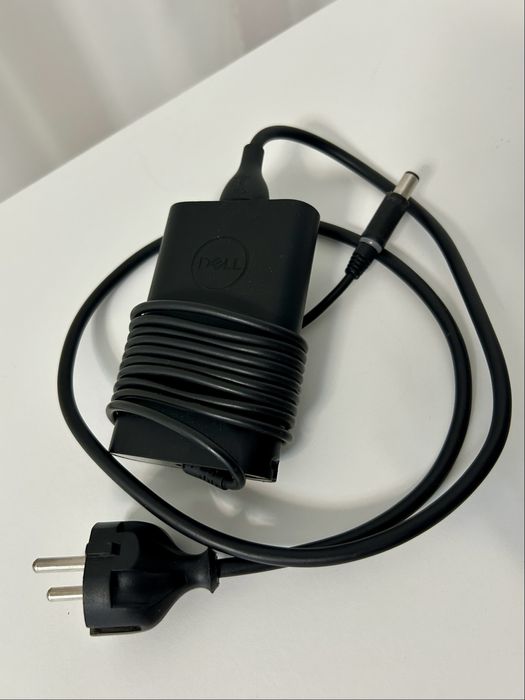 Laptop Dell Latitude 5490 – i5 / 16GB RAM / 512GB SSD / Windows 11 Pro