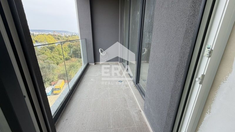 Продава се Тристаен апартамент в Варна, Аспарухово - 92 кв.м за 1729 €/кв.м - Снимка #7