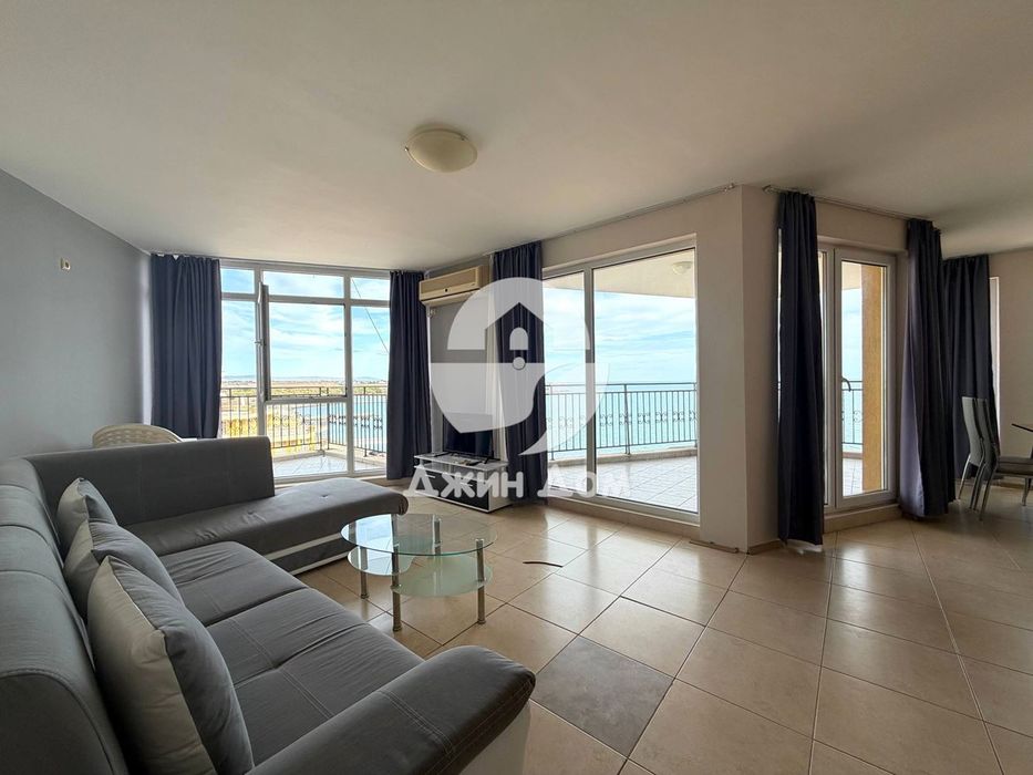 Продава се Тристаен апартамент в Ахелой - 155 кв.м за 494 €/кв.м - Снимка #1