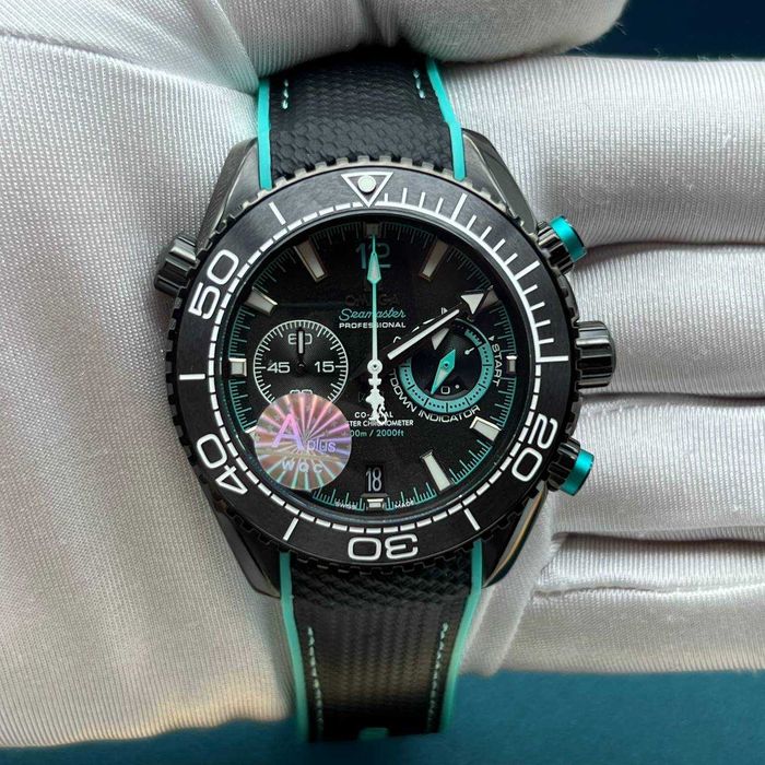 Omega seamaster planet черно-зелено