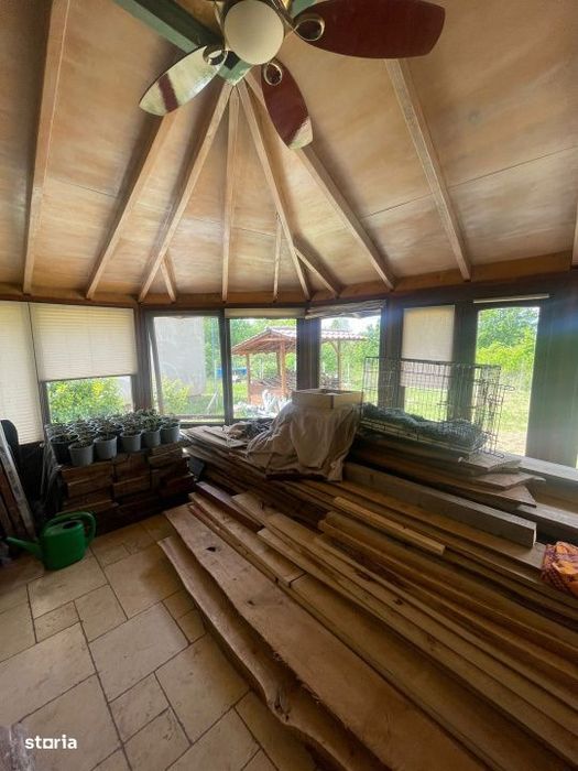 Casa ecologica din beton de canepa, 200 mp, 11 arii teren, zona Tautii