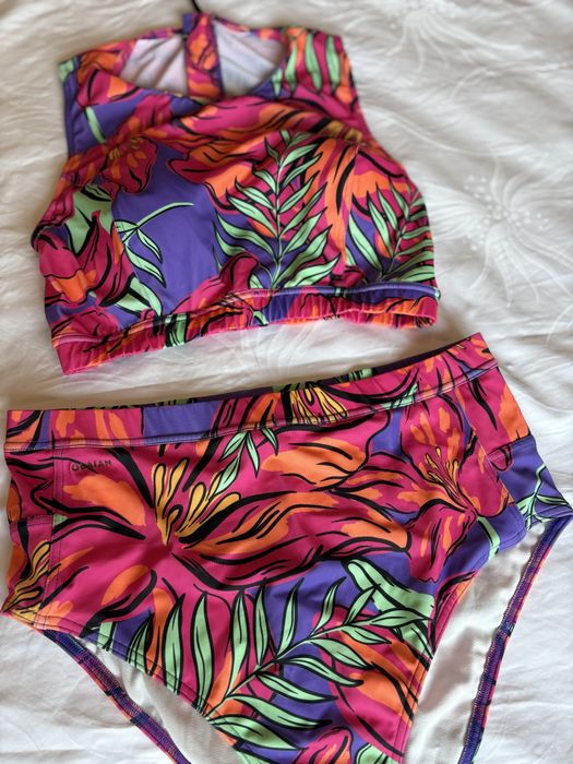 Дамски бански нов