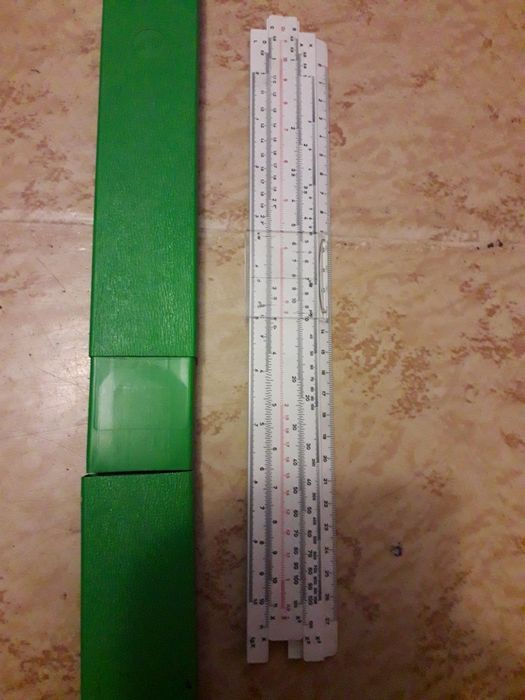 Логарифмическая линейка