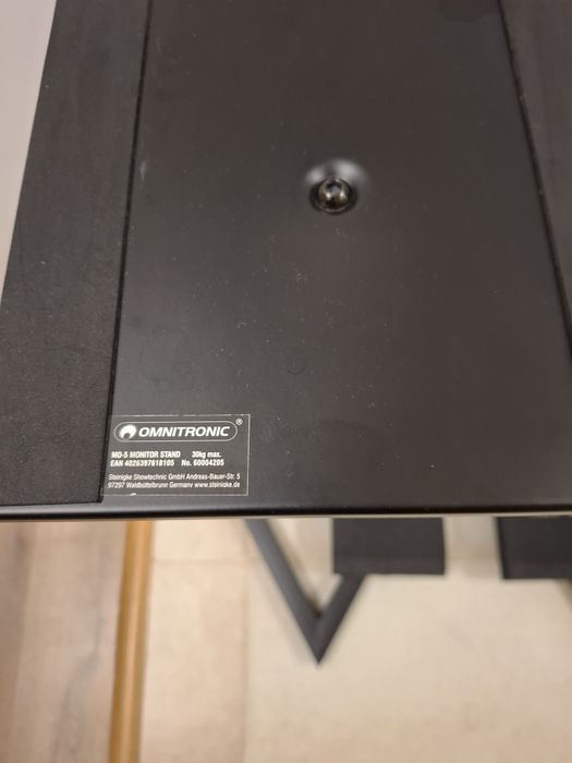 Standuri Omnitronic Mo 5/Ca noi/Paduri boxe/spike uri/