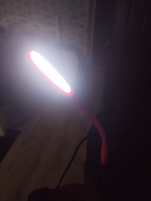 Светильник в виде флешки