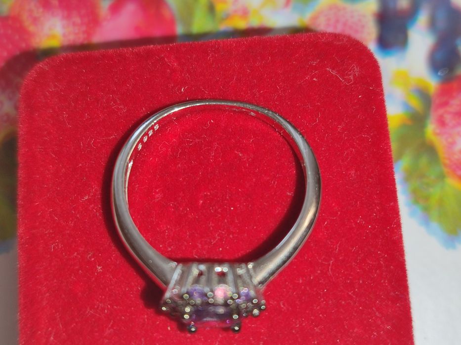 Сребърен пръстен с естествен аметист